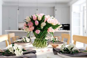 Как сделать, чтобы тюльпаны в вазе дольше оставались свежими